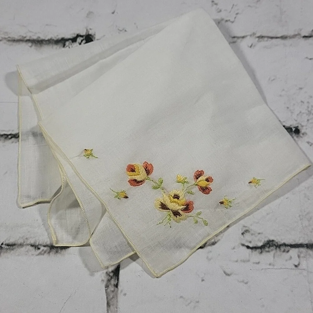 Vintage Embroidered Handkerchief Hanky with Flower